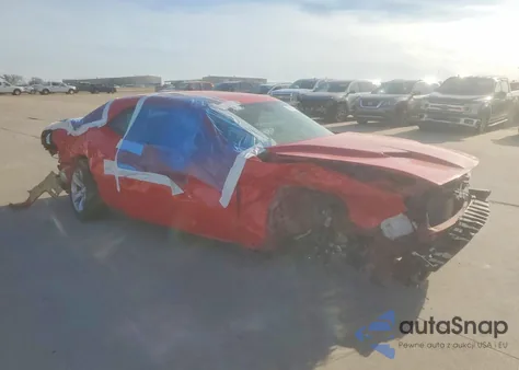 2021 Dodge Challenger Sxt z USA, uszkodzony, nr VIN 2C3CDZAG9MH630817